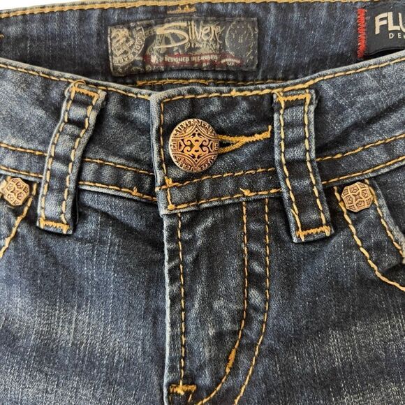 Silver jeans Silver SUKI MID Slim BOOTCUT
L93616SAI473 1001252 W26/L31 - Picture 3 of 15